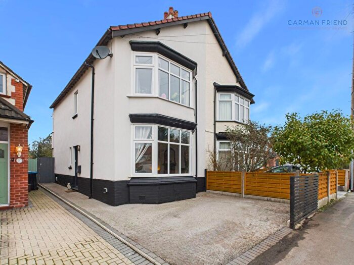 3 Bedroom Semi Detached House For Sale In Green Lane, Vicars Cross, CH3