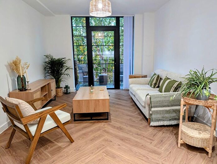 1 Bedroom Apartment To Rent In Scotland Street, Birmingham, B1