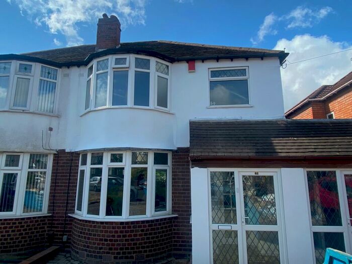 3 Bedroom House To Rent In Elizabeth Road, Sutton Coldfield., B73