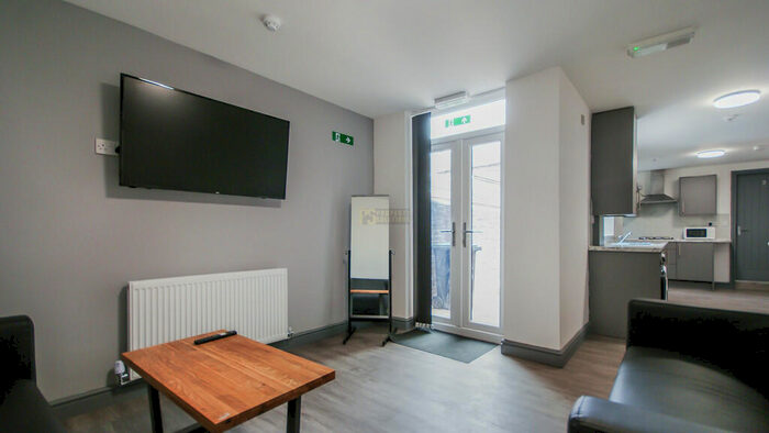 5 Bedroom Terraced House To Rent In Ashford Street, Stoke-on-Trent, ST4