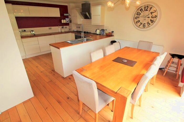 5 Bedroom Detached House For Sale In High Park Crescent, Sedgley, Dudley, DY3