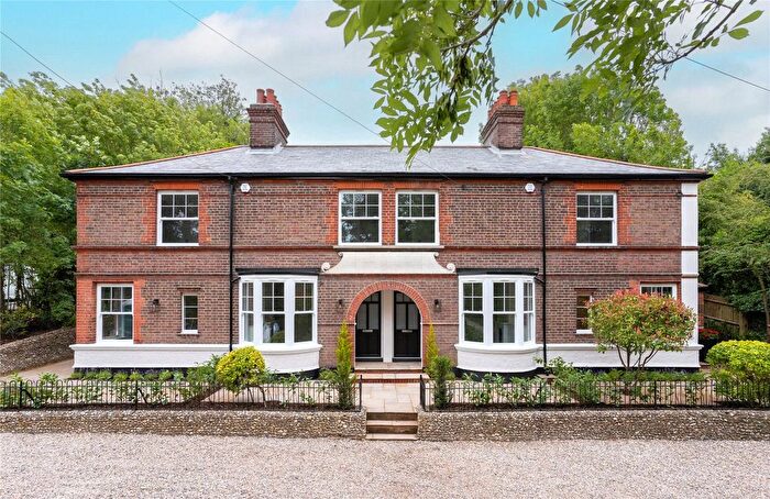 8 Bedroom Terraced House For Sale In White Hill, Chesham, Buckinghamshire, HP5