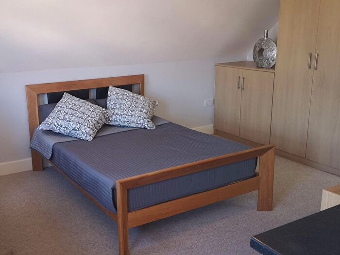 1 Bedroom Studio To Rent In Maple Road, Poole, BH15
