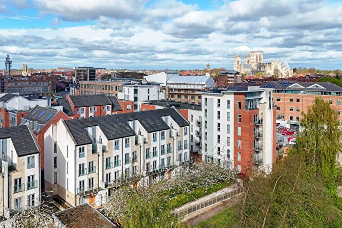 5 Bedroom Detached House To Rent In Kings Pool Walk, Hungate, York, YO1