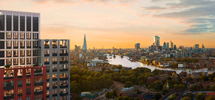 3 Bedroom Apartment For Sale In The Founding, SE16