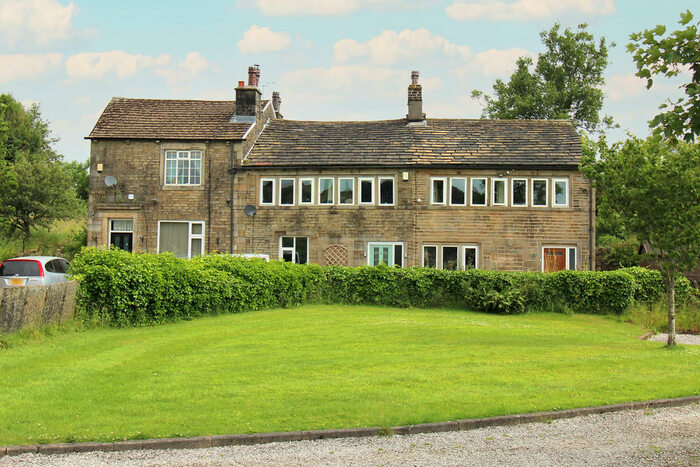 3 Bedroom Cottage For Sale In Antioch, Littleborough, OL15