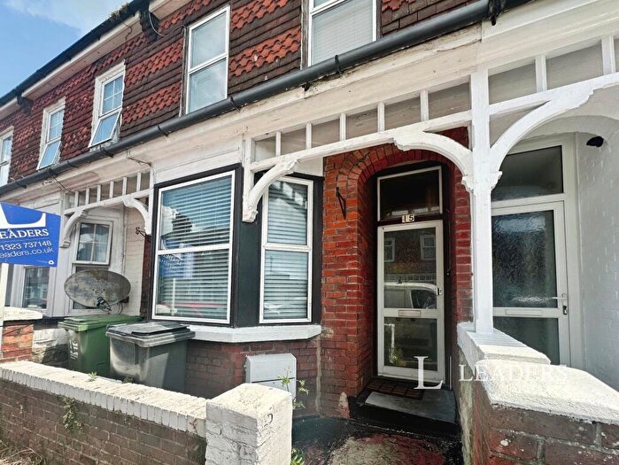 3 Bedroom Terraced House To Rent In Dursley Road, BN22