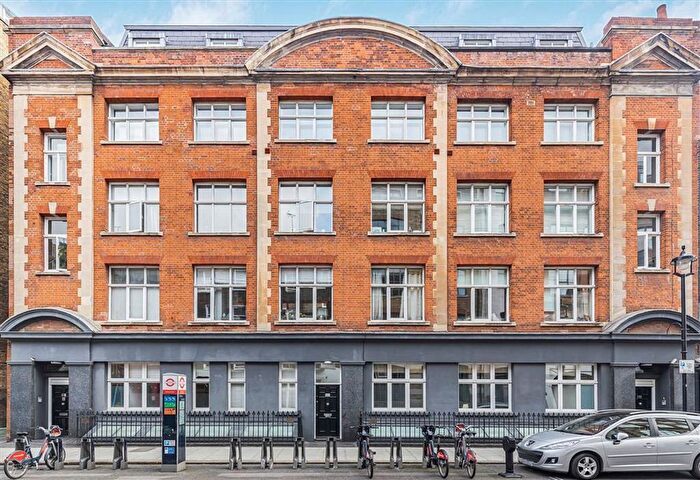 1 Bedroom Flat To Rent In Rathbone Street, London, W1T