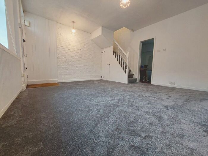 3 Bedroom Terraced House To Rent In Chester Road, Watford, Hertfordshire, WD18