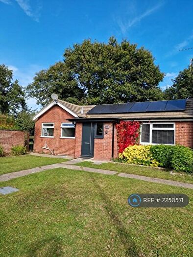 2 Bedroom Bungalow To Rent In William Close, Wivenhoe, Colchester, CO7