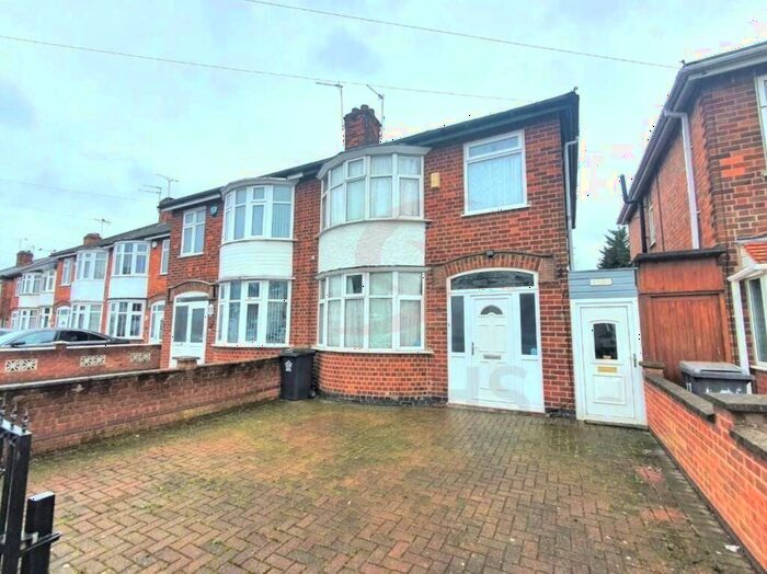 3 Bedroom Semi-Detached House To Rent In Gayton Avenue, Belgrave, Leicester, LE4