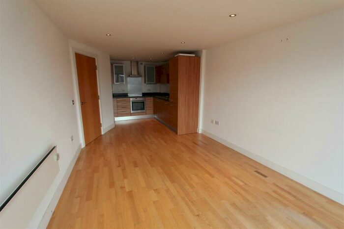 1 Bedroom Flat To Rent In Clarence House, Leeds Dock, LS10