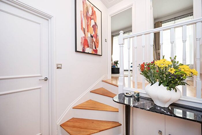 1 Bedroom Flat To Rent In Prescot Street, City, London, E1