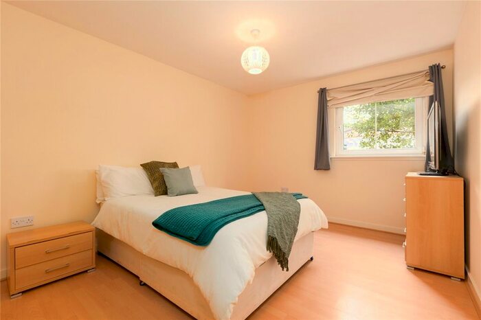 2 Bedroom Flat For Sale In Edinburgh Road, Glasgow, G33