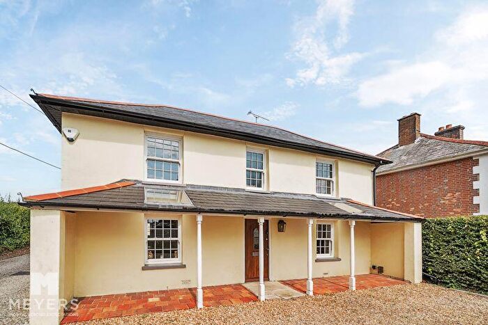 4 Bedroom Detached House For Sale In Dorchester Road, Upton, Poole, BH16