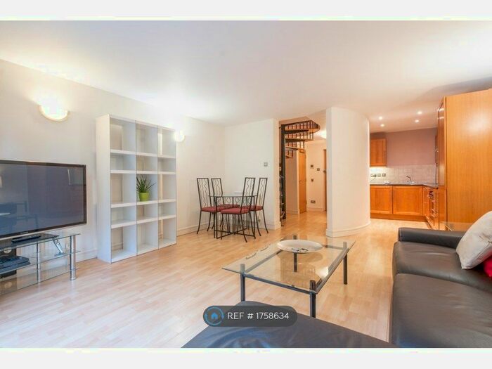 1 Bedroom Flat To Rent In Florin Court, London, SE1