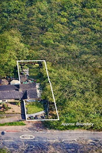 4 Bedroom Semi Detached House For Sale In Ransom Road, Mapperley, Nottingham, NG3