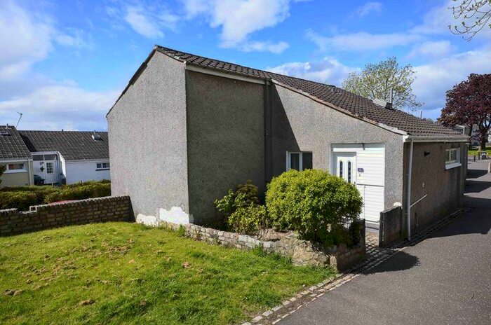 3 Bedroom End Of Terrace House To Rent In Tiree Court, Cumbernauld, G67