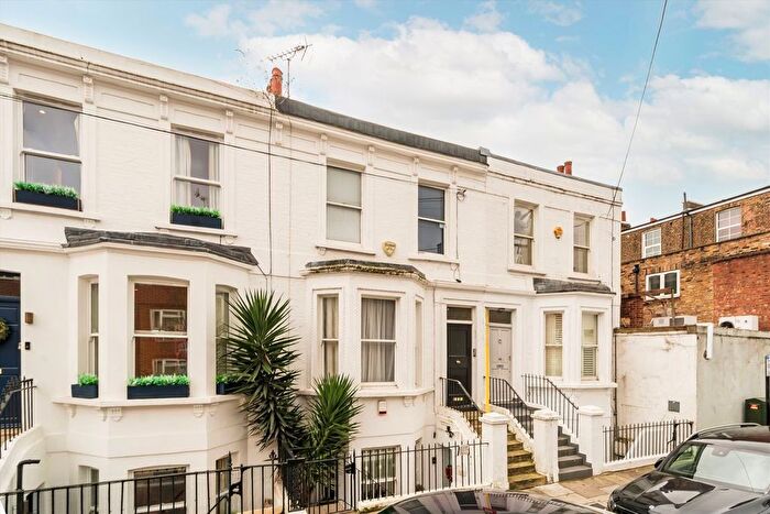 2 Bedroom Flat To Rent In Anselm Road, Fulham, SW6