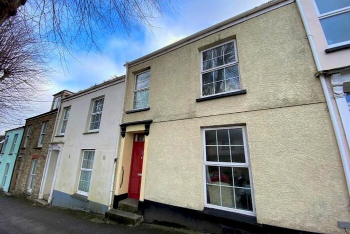 4 Bedroom Property To Rent In Killigrew Street, Falmouth, TR11