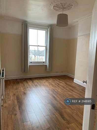2 Bedroom Flat To Rent In Redland, Bristol, BS6