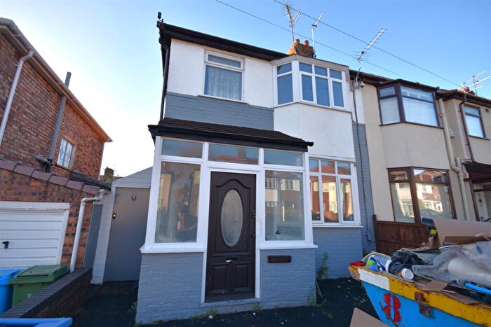3 Bedroom End Of Terrace House To Rent In Ilchester Road, Liverpool, L16