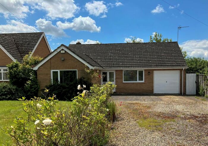 2 Bedroom Detached Bungalow To Rent In Pound Lane, Mickleton, GL55