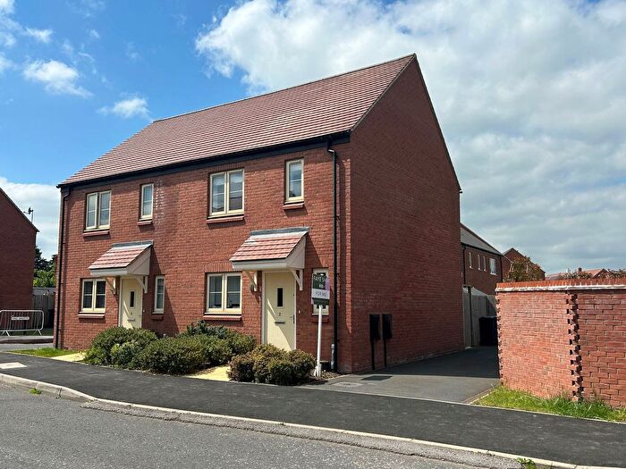 2 Bedroom Semi-Detached House For Sale In Ainger Drive, Alrewas, DE13