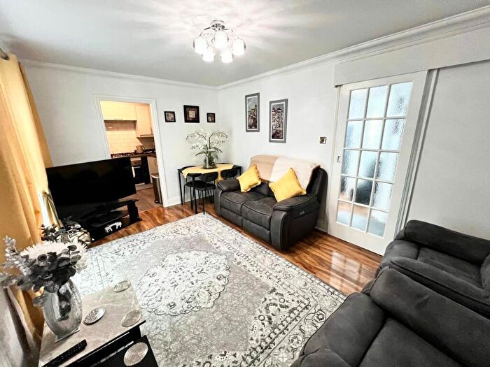 1 Bedroom Apartment For Sale In Chandlers Row, Worsley, M28