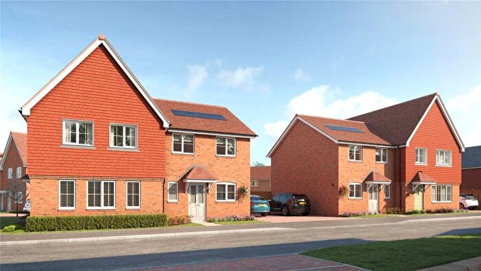 2 Bedroom Flat For Sale In Loxwood Road, Alfold, Cranleigh, Surrey, GU6