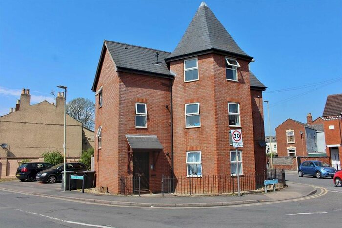 1 Bedroom Flat To Rent In Upton Street, Gloucester, GL1