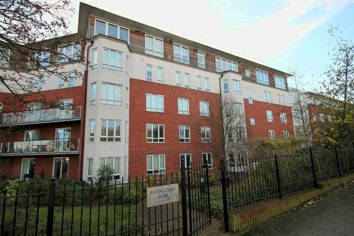 1 Bedroom Flat To Rent In High Road, London, E18