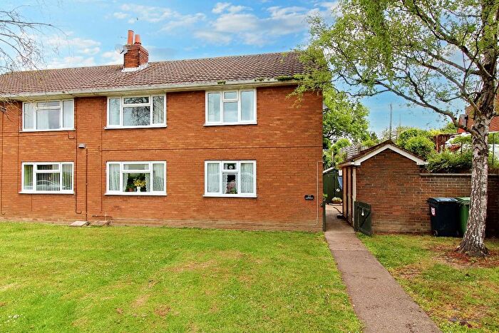 2 Bedroom Flat For Sale In Bailey Crescent, Pontesbury, Shrewsbury, SY5