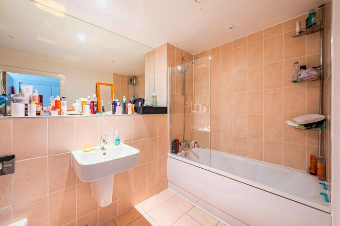 1 Bedroom Flat To Rent In Northstand Apartments, Highbury Stadium Square, Arsenal, London, N5