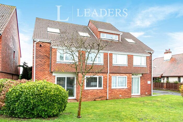 1 Bedroom Flat To Rent In Gillian Court, Somerford Way, Christchurch, BH23