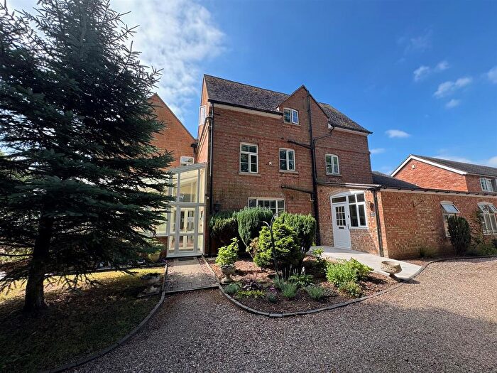 2 Bedroom Flat To Rent In Church Lane, Sheepy Magna, CV9