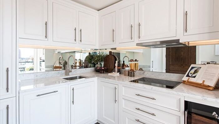 2 Bedroom Flat To Rent In Prince Of Wales Terrace, London, W8