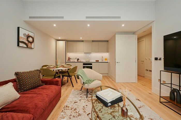 1 Bedroom Apartment To Rent In Flat, Baker Street, London, NW1