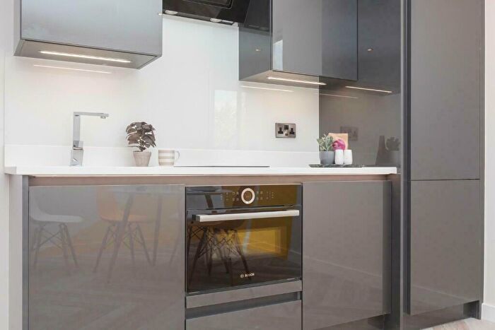 3 Bedroom Apartment To Rent In Bed Apartment, Great Western Street, Manchester, Greater Manchester, M14