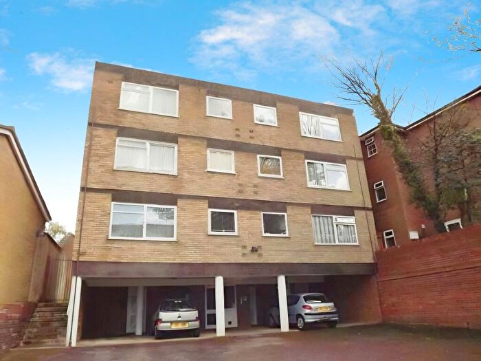 1 Bedroom Flat To Rent In Gregories Close, Town Centre, Luton, LU3