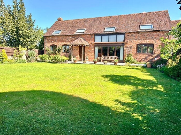 4 Bedroom Barn Conversion For Sale In Bredon Road, Bredons Hardwick, Tewkesbury, GL20