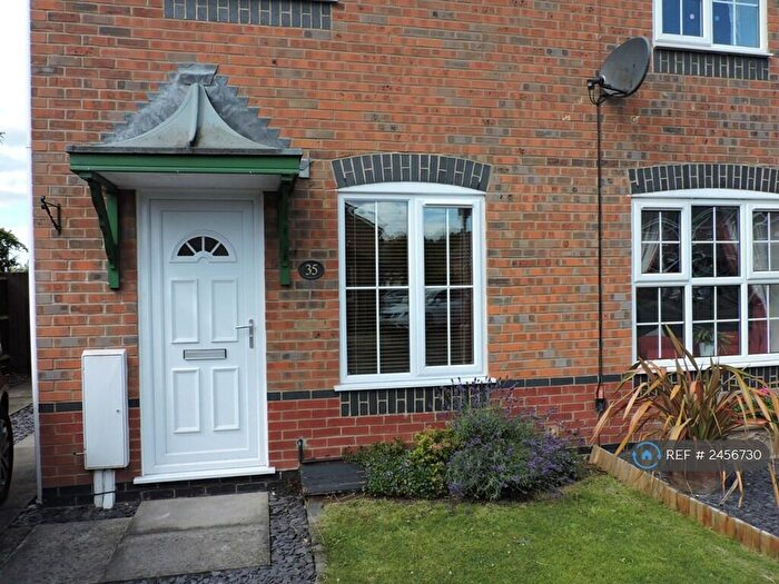 2 Bedroom Semi-Detached House To Rent In Weston Park Avenue, Burton-On-Trent, DE14