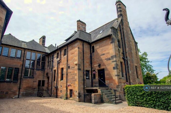 4 Bedroom Semi-Detached House To Rent In Springkell Avenue, Glasgow, G41