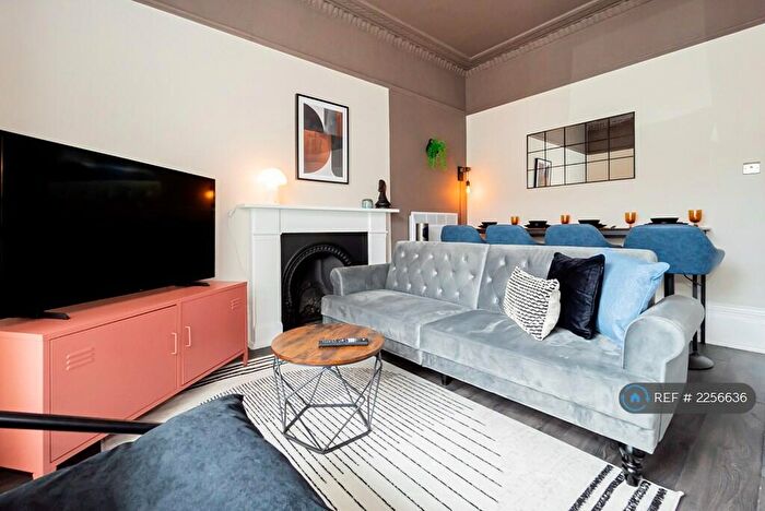 2 Bedroom Flat To Rent In Clarendon Road, Southsea, PO4