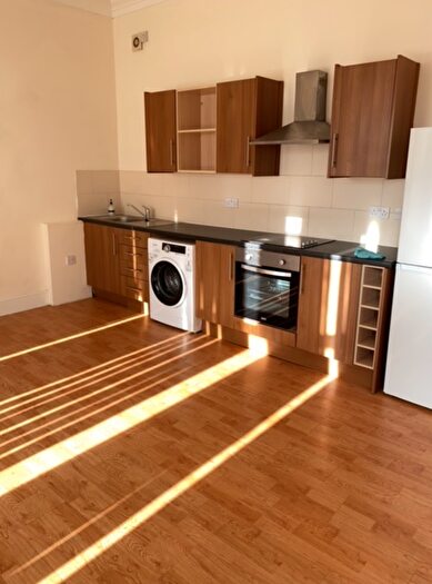 2 Bedroom Flat To Rent In Prescot Road, St. Helens, WA10