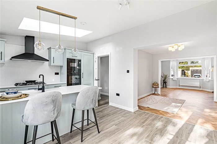 4 Bedroom Detached House To Rent In St. Lukes Road, Oxford, OX4