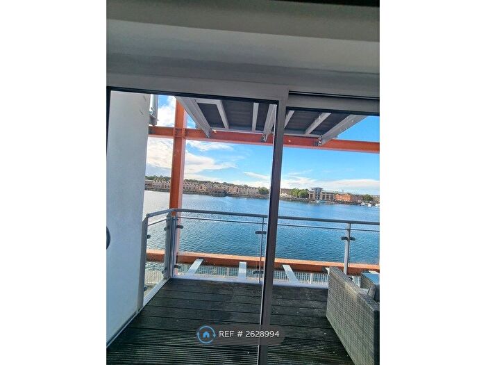 2 Bedroom Flat To Rent In Watersmeet, St. Marys Island, Chatham, ME4