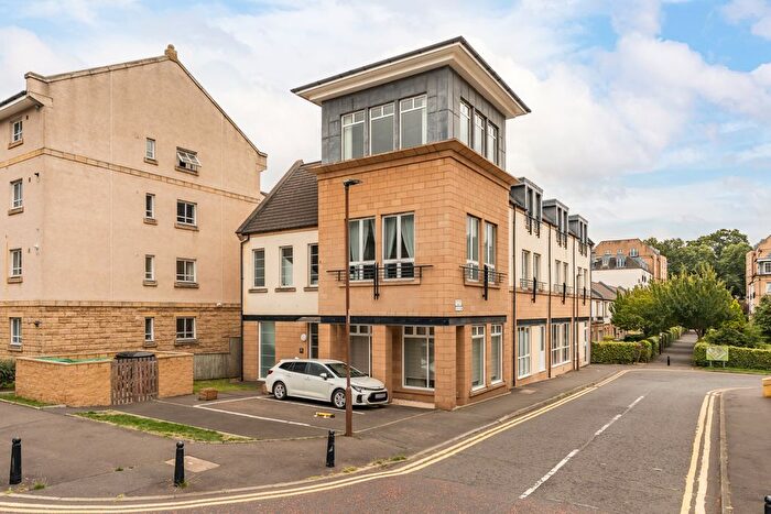 3 Bedroom Flat For Sale In / Hopetoun Street, Edinburgh, EH7