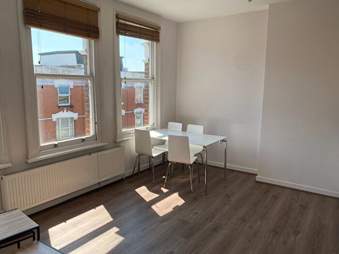 1 Bedroom Flat To Rent In Willesden Lane, London, NW6