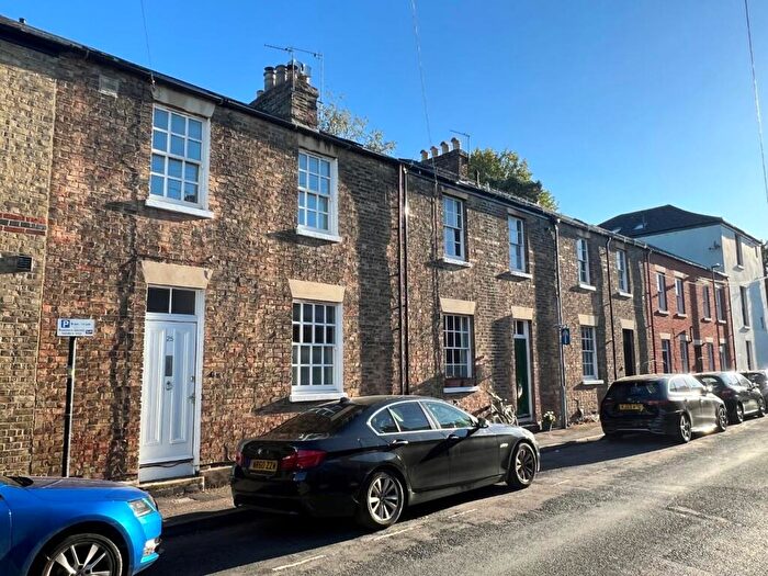 4 Bedroom Town House For Sale In Grove Street, Summertown, Oxford, OX2